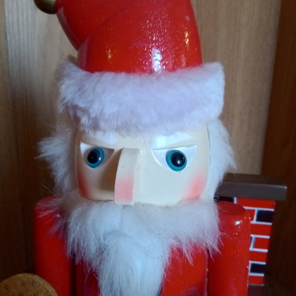 Cookies & Milk Santa Jolly Red 15"  Nutcracker Figurine Bombay & Co 1990's